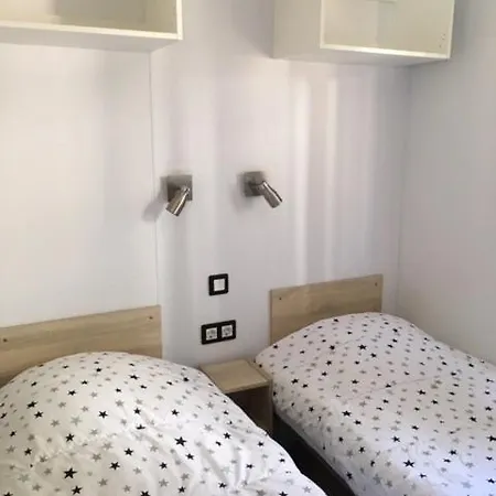 Mobil Superbe Vue St Raphaël Camping *