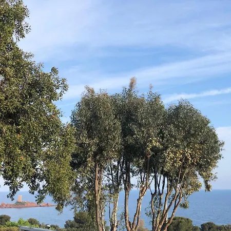 Mobil Superbe Vue St Raphael Campsite Saint-Raphael (Var)